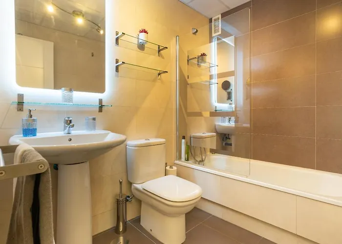 Homemalaga Picasso Luxury Apartment *